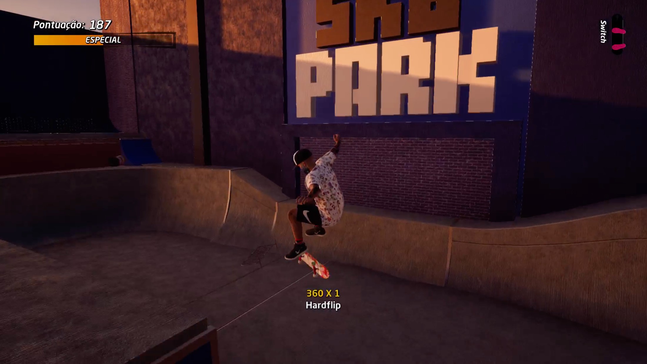 Gameplay showing the Chorão Skate Park lettering and bowl